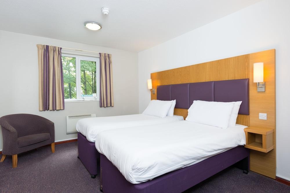 Comfort Inn Manchester North Middleton  Exteriör bild