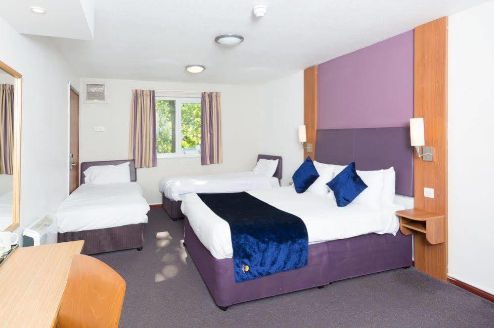 Comfort Inn Manchester North Middleton  Exteriör bild