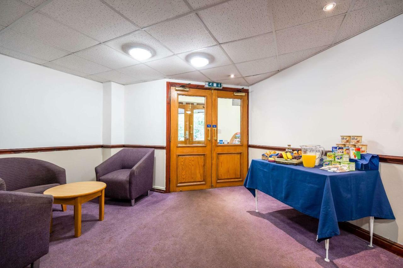 Comfort Inn Manchester North Middleton  Exteriör bild