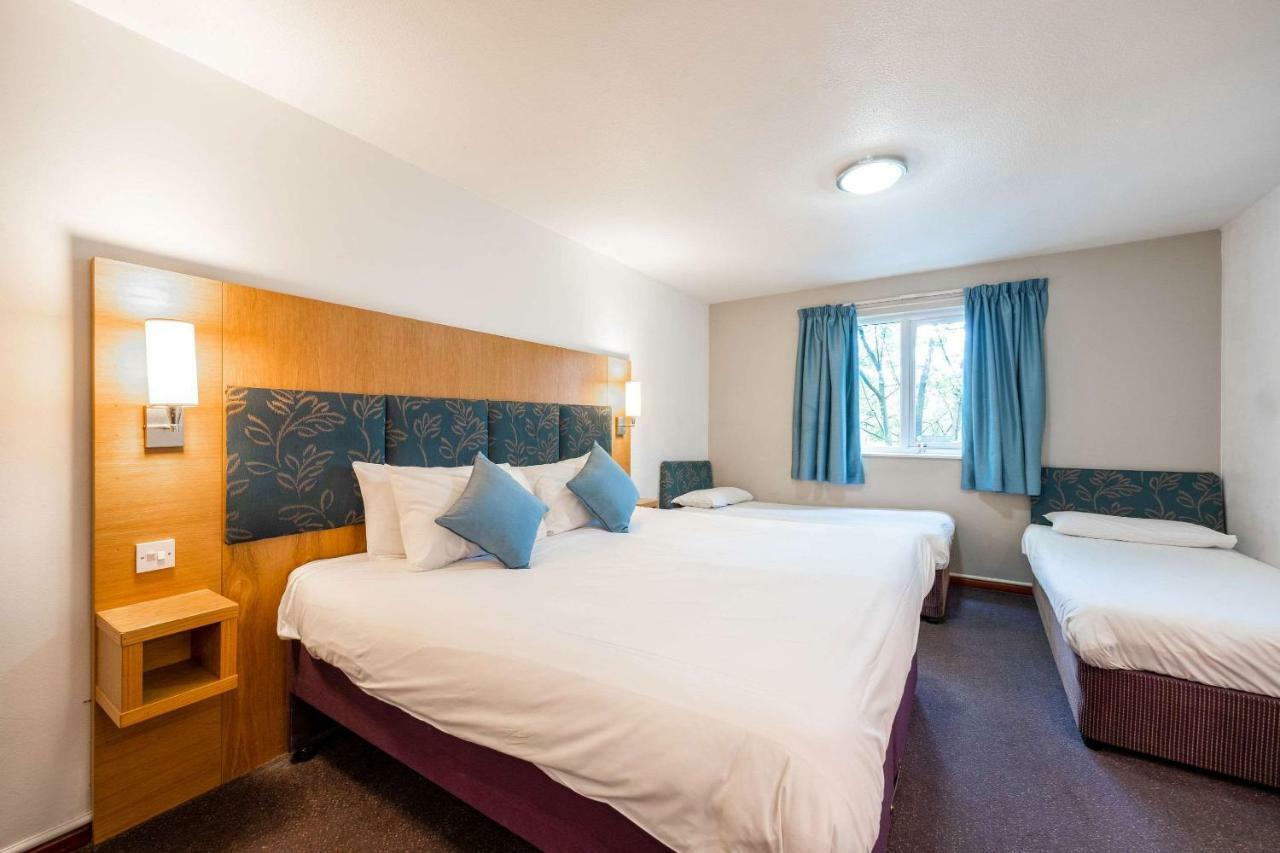 Comfort Inn Manchester North Middleton  Exteriör bild