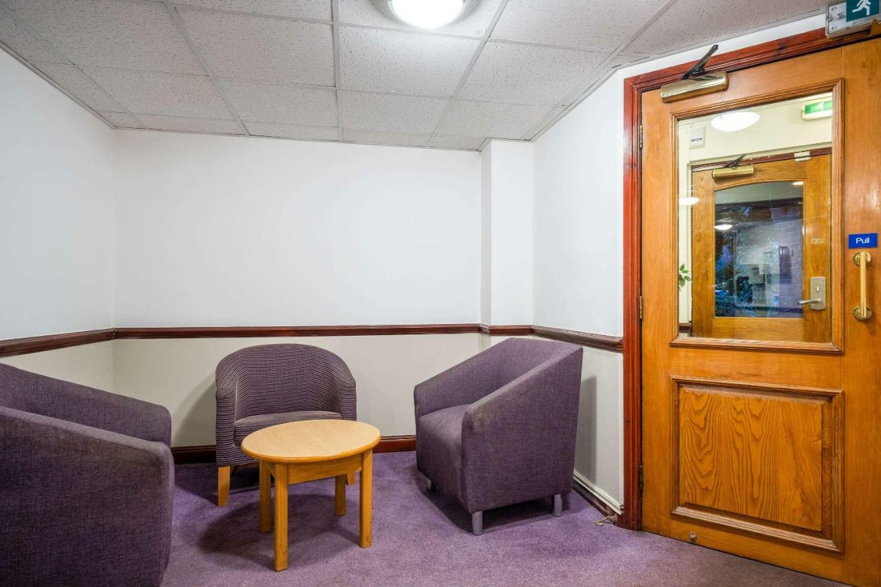 Comfort Inn Manchester North Middleton  Exteriör bild