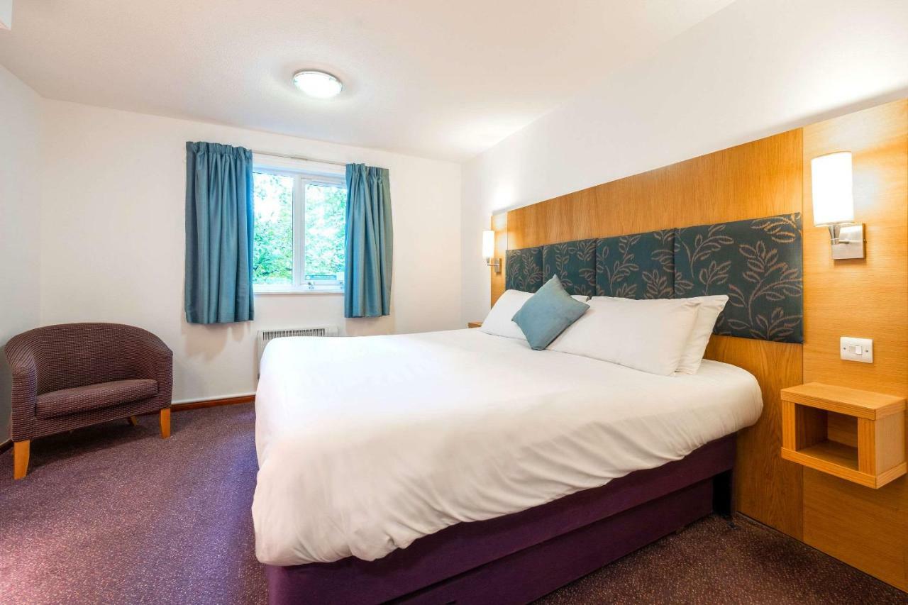 Comfort Inn Manchester North Middleton  Exteriör bild
